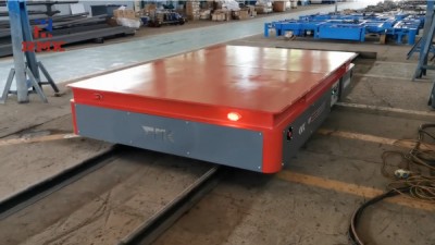 Troli pemindahan kereta api