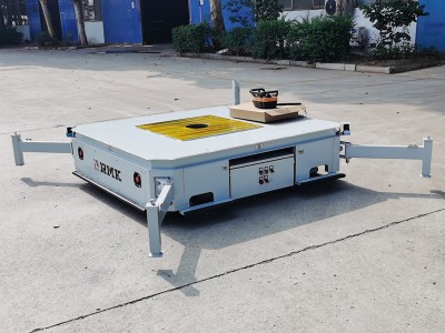 Kereta pemindahan tanpa trek yang bergerak omnidirectional