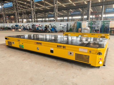 8 Ton Laser-Guided AGV dengan Pallet Lifting